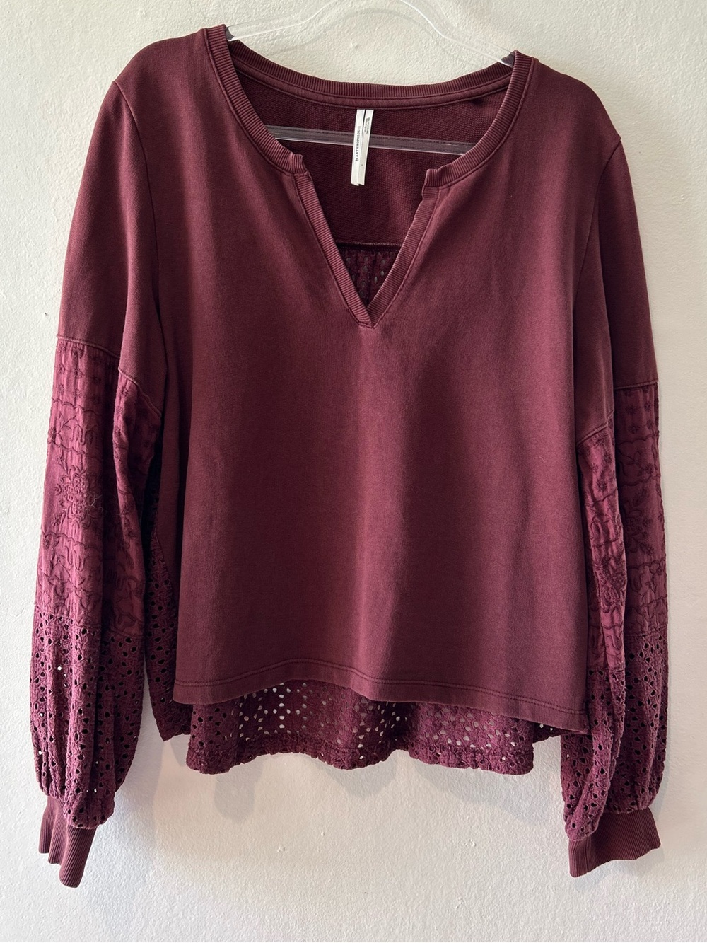Anthropologie Burgundy Eyelet Lace Pullover Large Boho Balloon Sleeve Cotton EUC